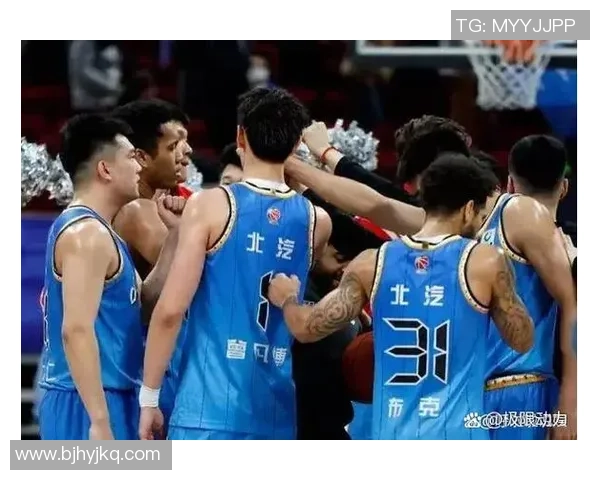 CBA季后赛第四场激战辽宁队对决广厦队争夺晋级机会